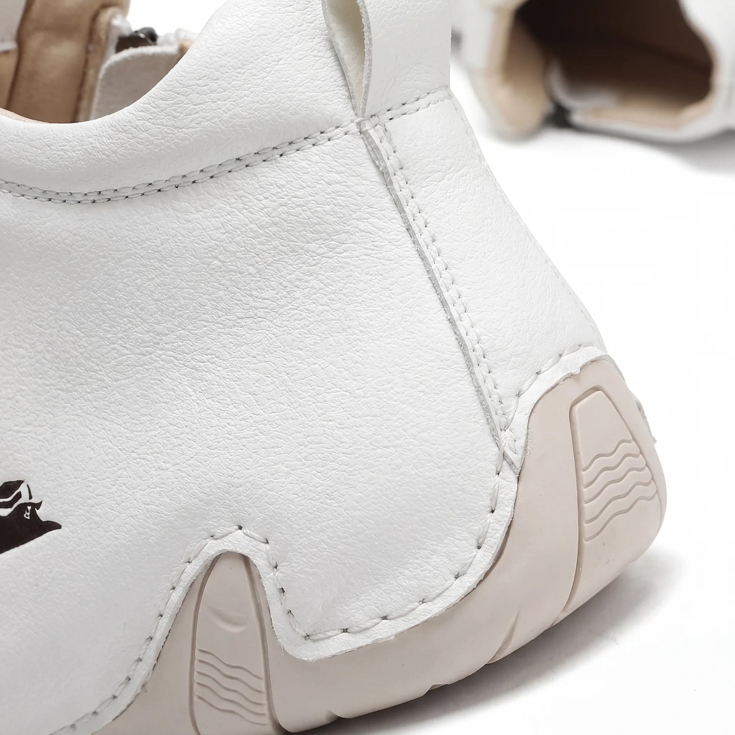 VogBeck 2.0 – Prodyšné ortopedické boty s dvojitým zipem a pohodlím 